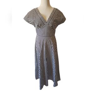 Maggy London Black and White A-Line Midi Dress.